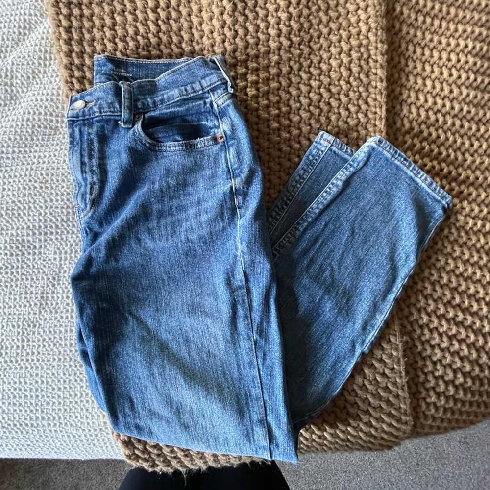 👖Old Navy Cropped, Hi Rise Boyfriend Jeans